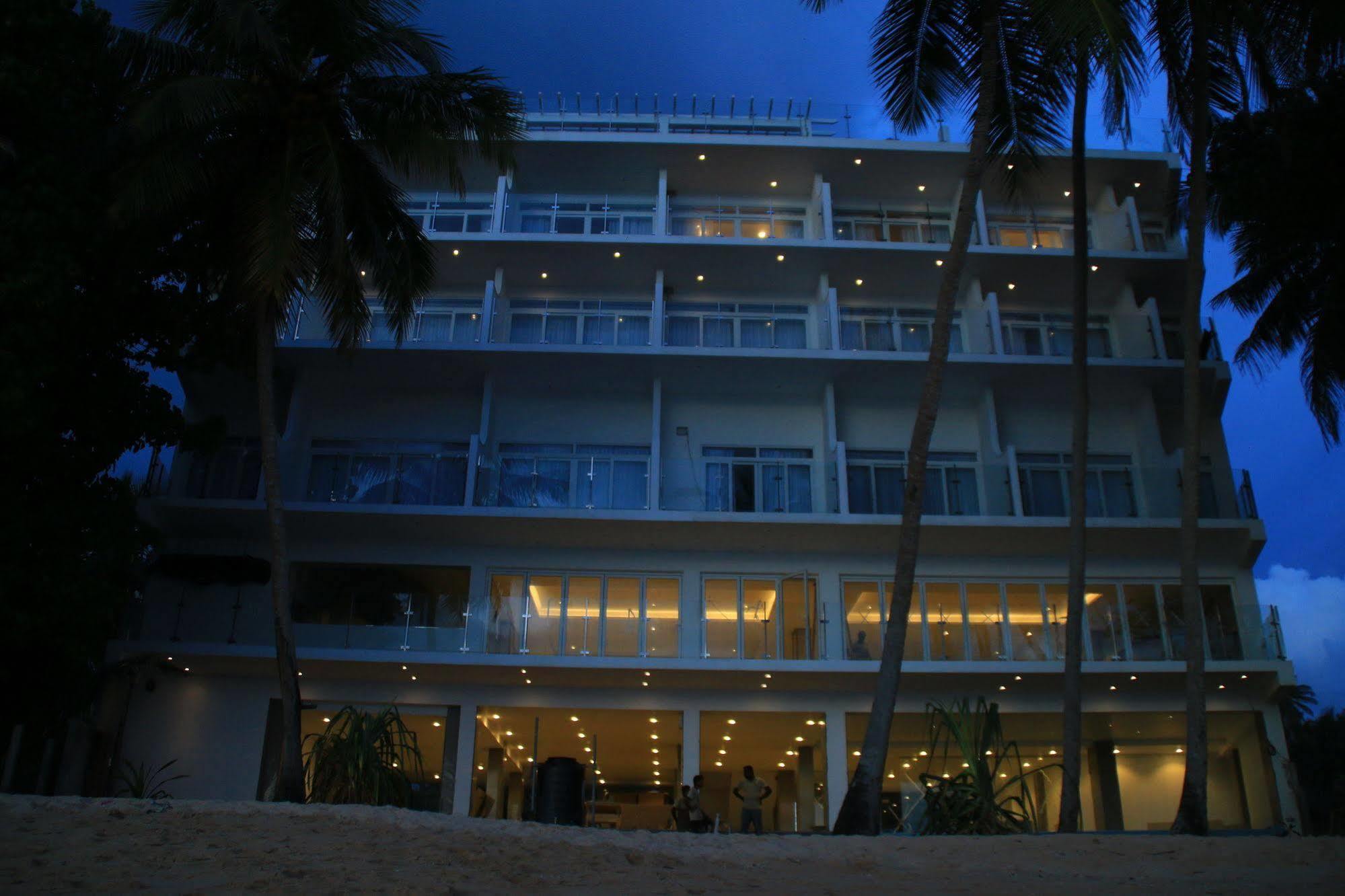 Sayura Beach Hotel Unawatuna Exterior photo